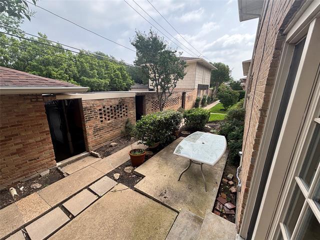 Building Photo - 6127 Bandera Ave