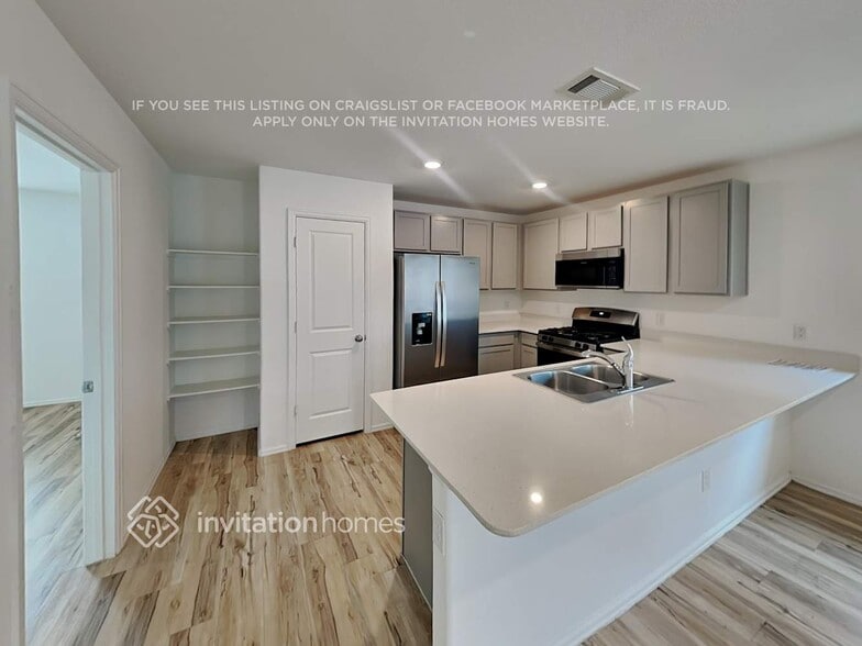 Building Photo - 22260 Stoney Ravine Dr