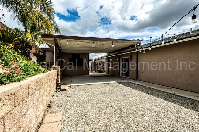 Building Photo - 4 Bedroom/2 Bath Home with Paid Solar - $2...