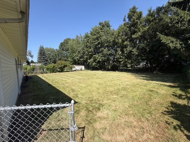 Building Photo - 1428 Long Pond Rd
