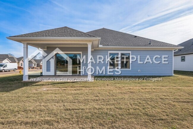 Building Photo - 154 SOUTHERN Trl