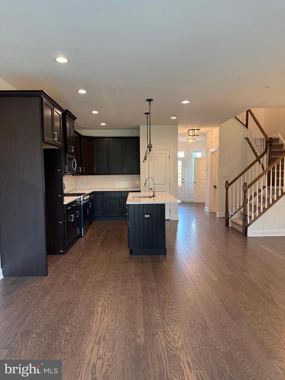 Building Photo - 316 Foxtail Ln