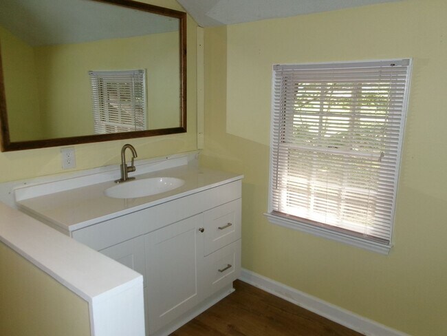 Building Photo - FOR RENT-Rustic log cabin home for RENT in...