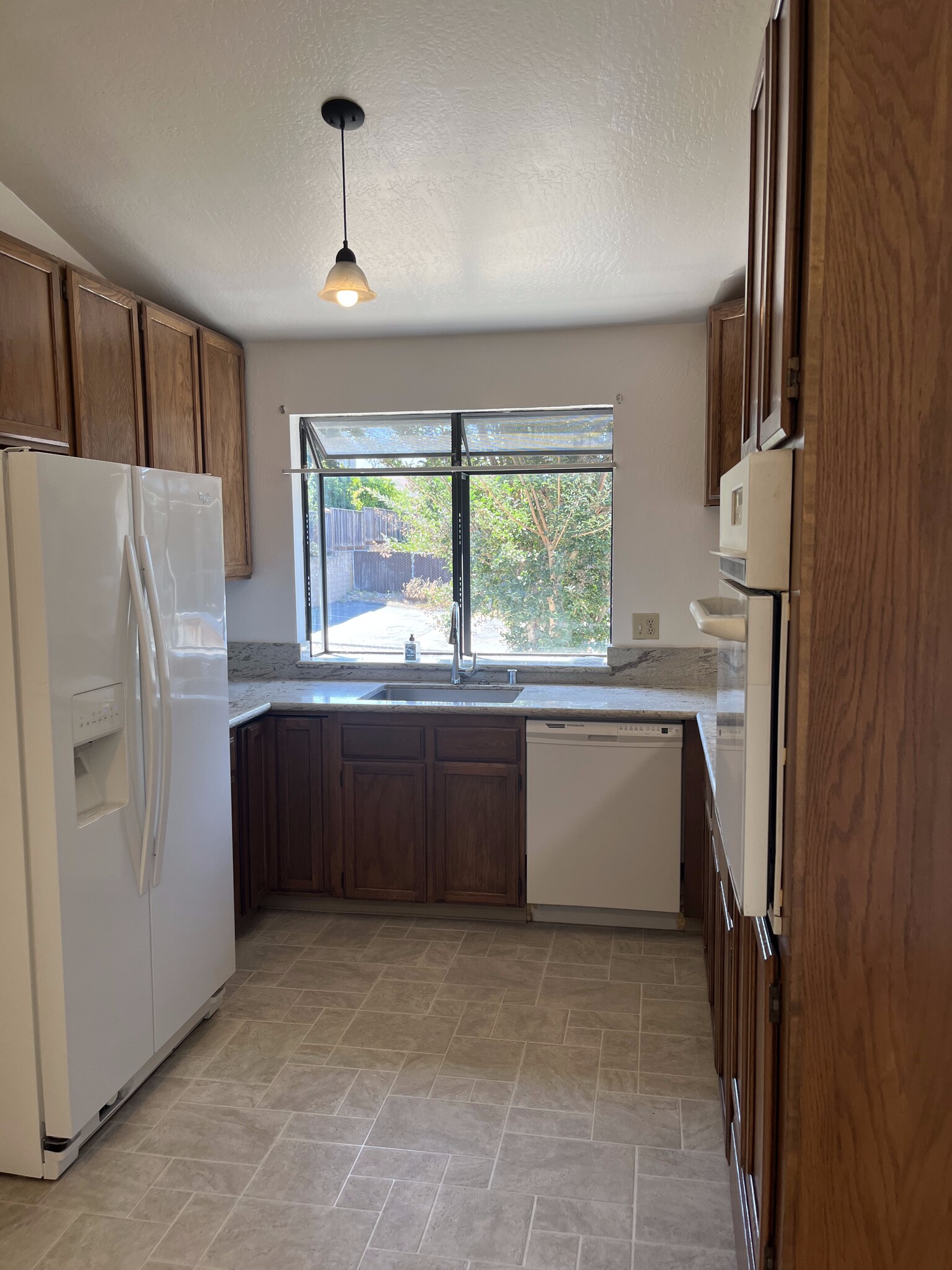 Building Photo - 4589 Malabar Ave