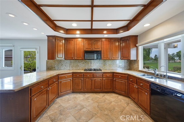 Building Photo - 5921 Country View Dr