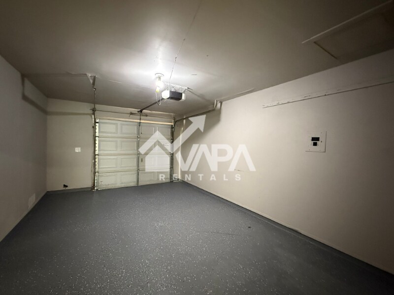 Building Photo - 7318 Glen Trail