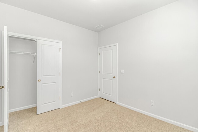 Building Photo - 3551 Whaley Wy