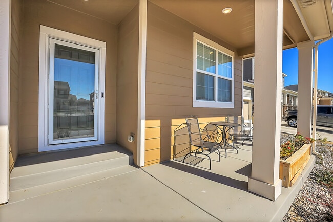 Building Photo - 997 Goldenrod Pkwy