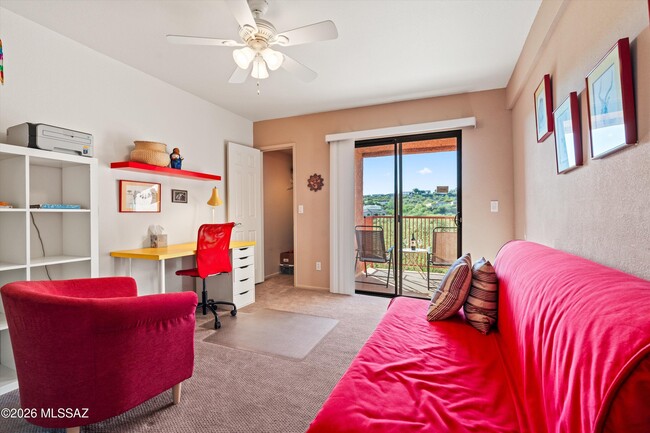 Building Photo - 5051 N Sabino Canyon Rd