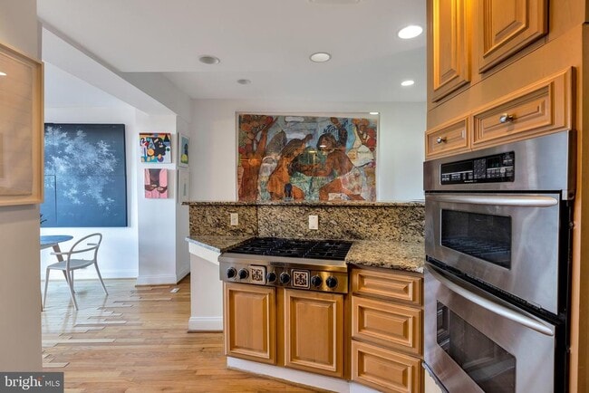 Building Photo - 4622 New Hampshire Ave NW