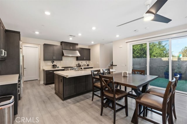 Building Photo - 395 Sawbuck