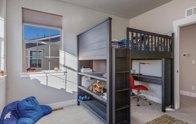 Building Photo - 8852 E 47th Ave