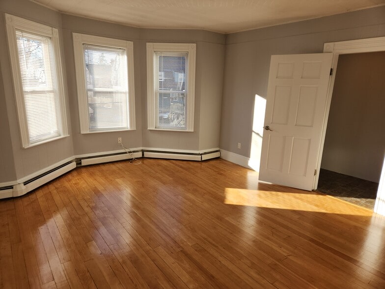 Building Photo - 15 Tremont St