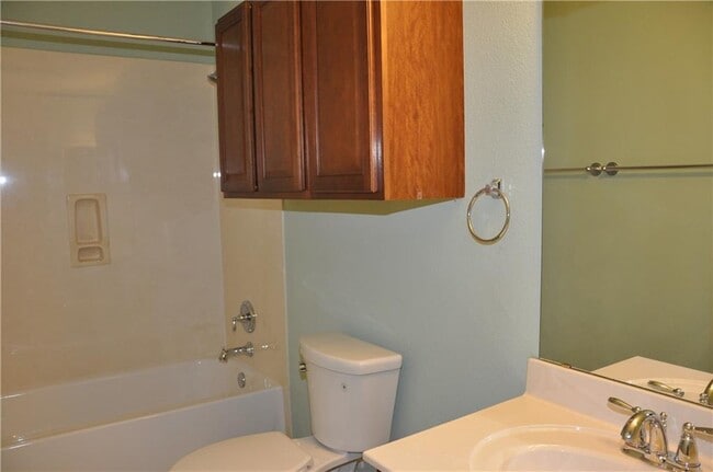 Building Photo - 13501 Moura Cove