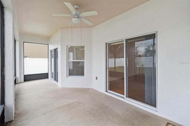 Building Photo - 325 Azincourt Ln