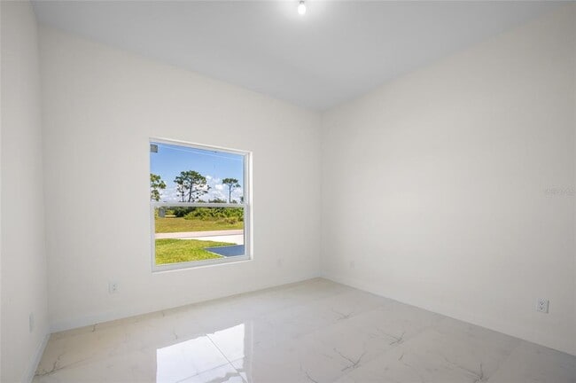 Building Photo - 13 Polar Ct