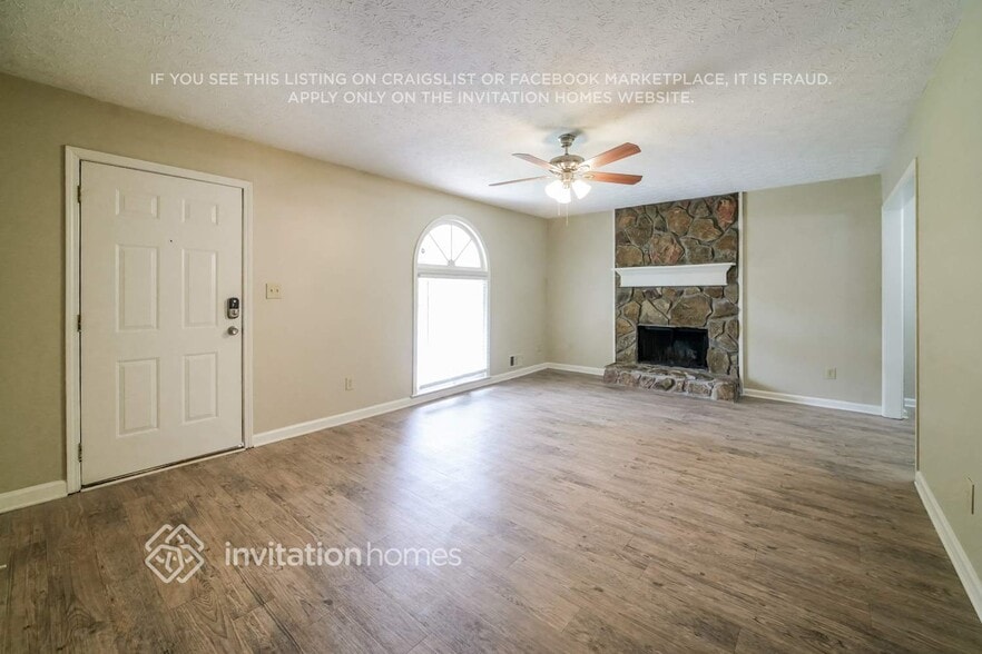 Building Photo - 105 Water Way Trail