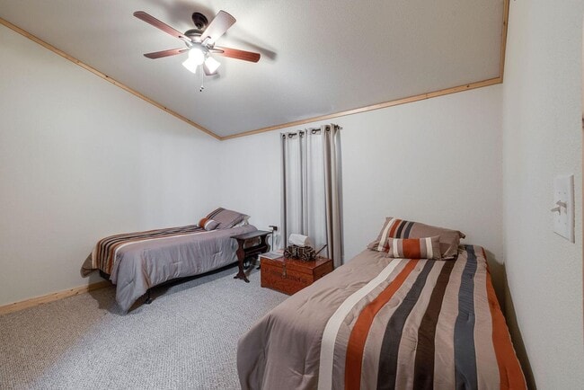 Building Photo - 2531 Recreational Road 3