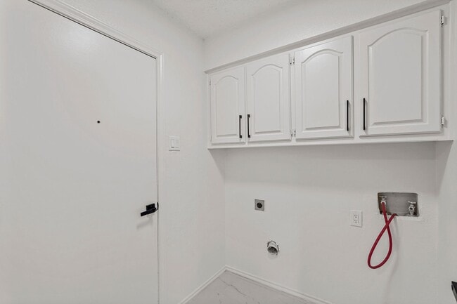 Building Photo - 4014 St Christopher Ln