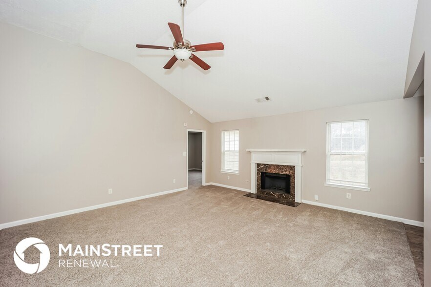 Building Photo - 425 Buffington Dr