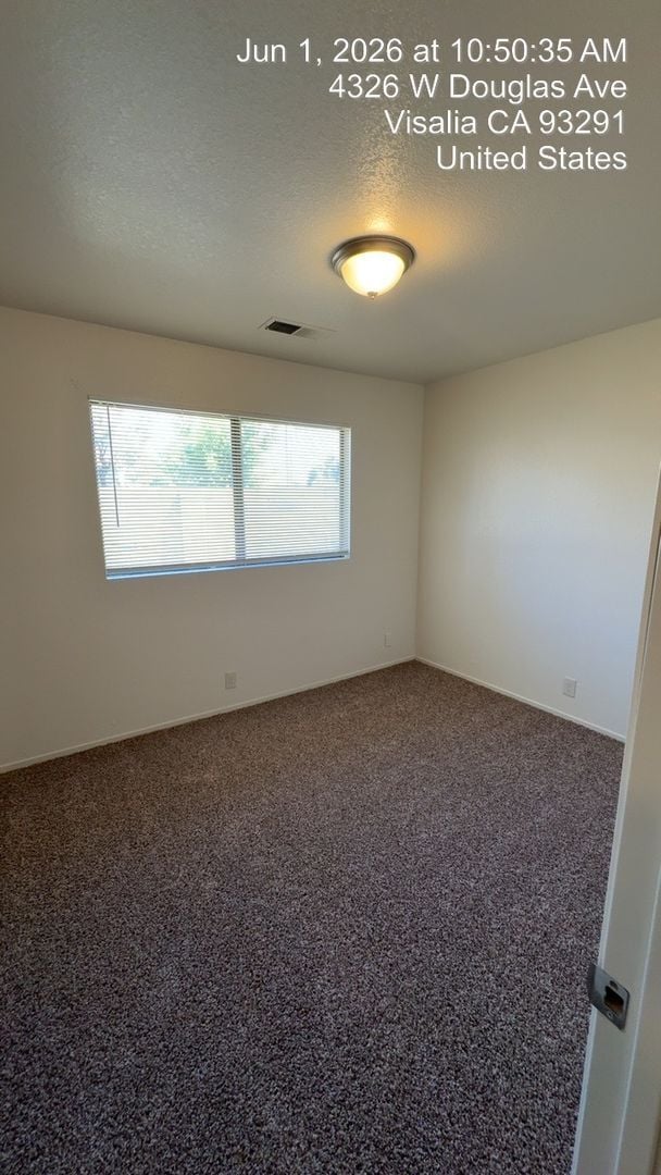 Building Photo - 3231