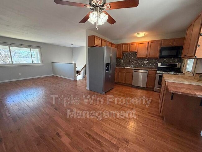 Building Photo - 5243 Ville Maria Ln