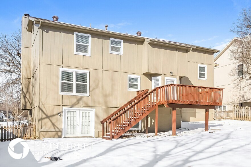 Building Photo - 7821 Woodstone Ln