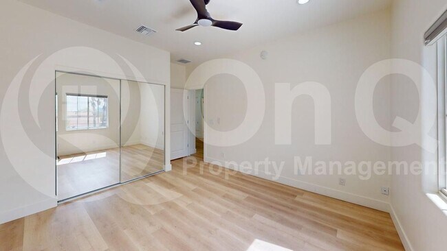 Building Photo - 9202 N Camino del Fierro