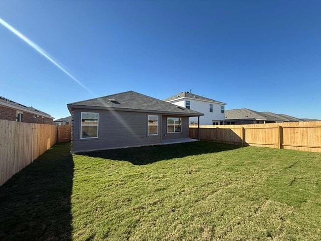 Building Photo - 205 Herald Dr