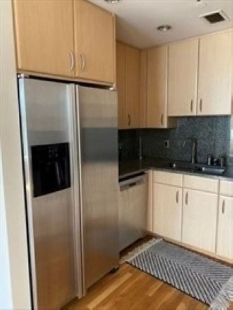 Kitchen - 9 W Broadway