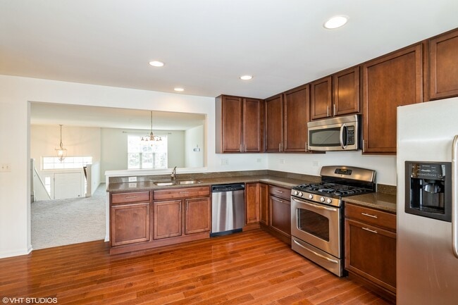Building Photo - 3404 Neubauer Circle
