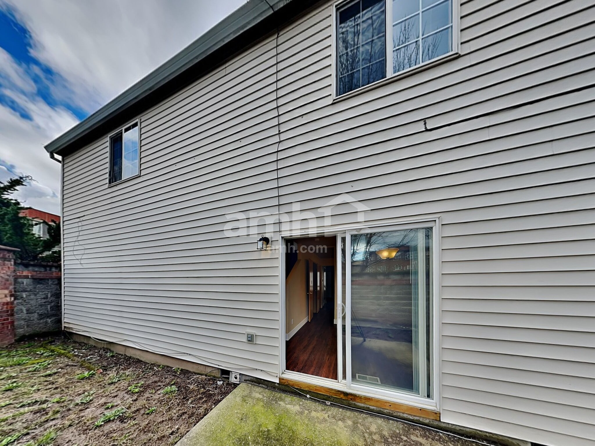 Building Photo - 16966 SW Steele Way