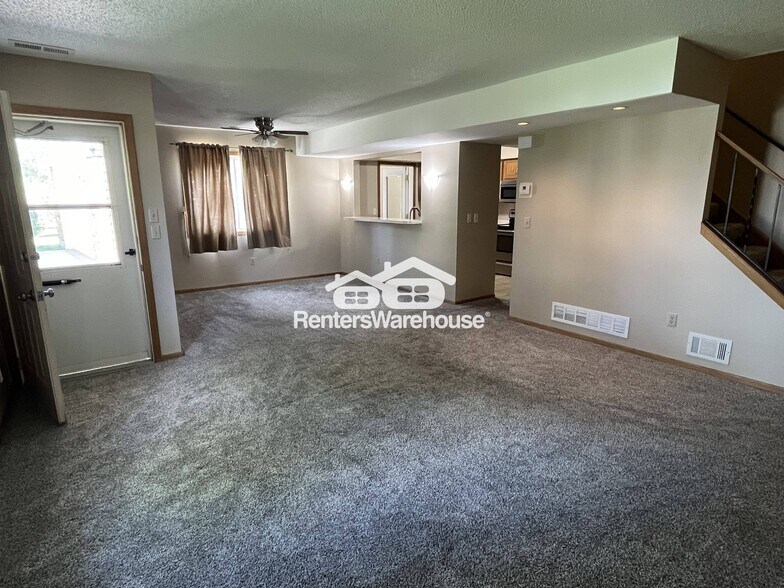 Building Photo - 15870 Griffon Path