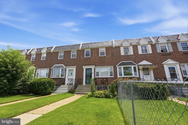Building Photo - 6623 Tabor Ave