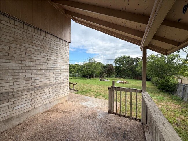 Building Photo - 1412 Gatlinburg Dr
