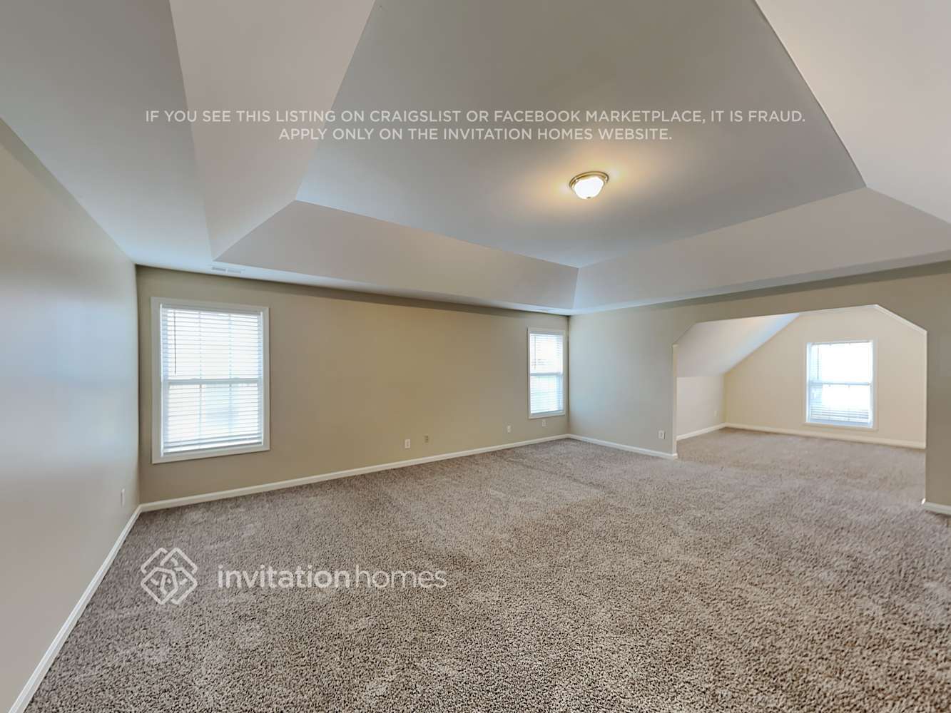 Building Photo - 6541 Squire Pl