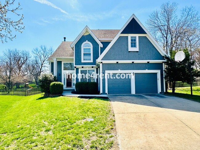 Primary Photo - Beautiful Overland Park Home in Blue Valle...
