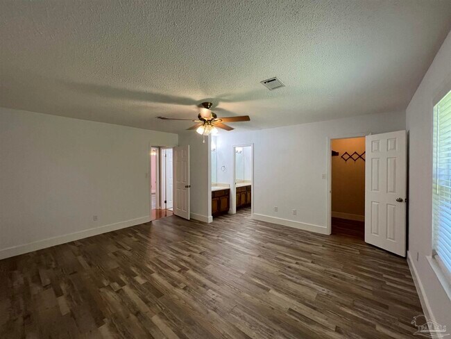 Building Photo - 3143 Aarons Way