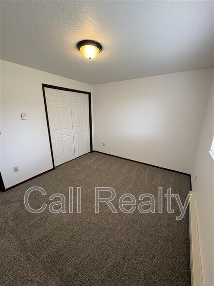 Building Photo - 3911 S Moffitt Rd