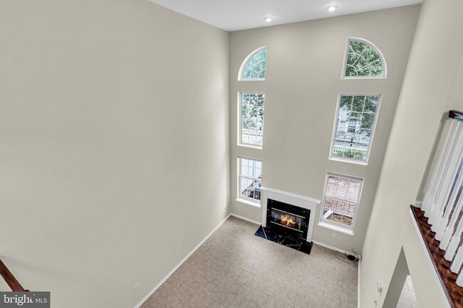 Building Photo - 206 Sandpiper Ct