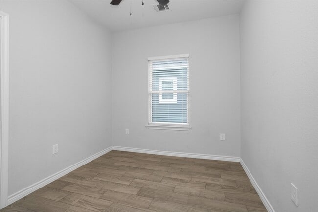 Building Photo - 16426 Eastchase St