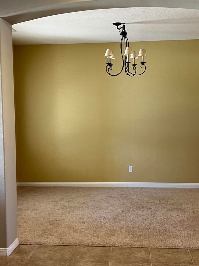 Building Photo - 41530 Yew St