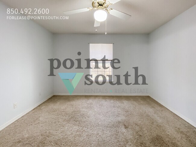 Building Photo - 5917 N Bay Point Dr