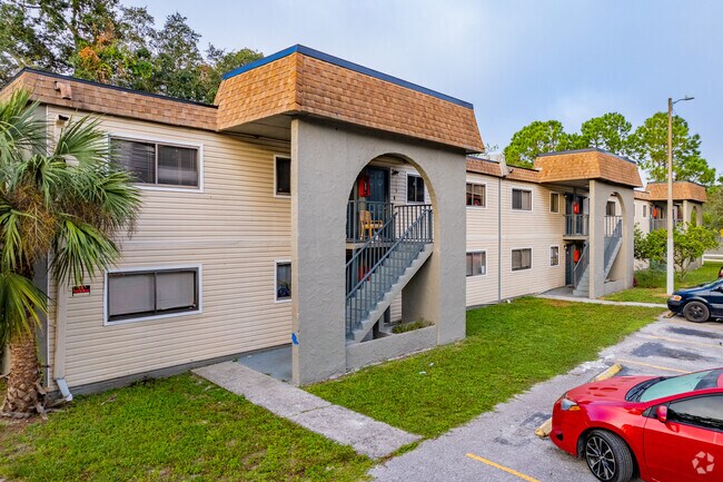 1501 Doby Cir Tampa, FL 33612 - 1501 Doby Cir
