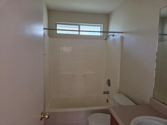 Building Photo - 3201E El Salido Pkwy