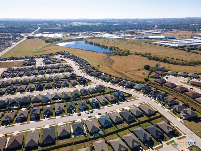 Building Photo - 1502 Shim's Blvd