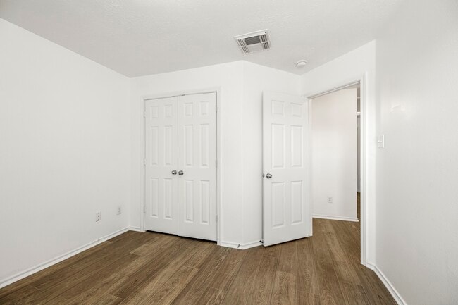 Building Photo - 2911 Hackamore Hollow Ln