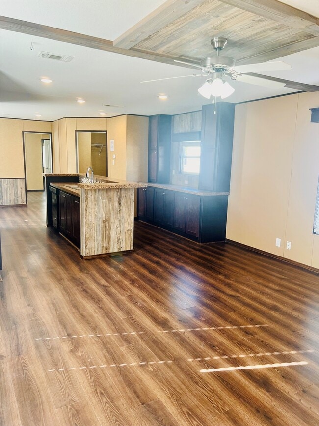 Building Photo - 20677 N Navasota St