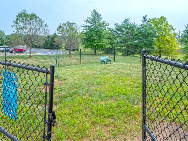 Building Photo - Andover Park