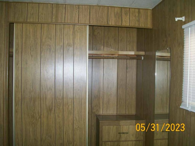 Building Photo - 13 Travertine Ln